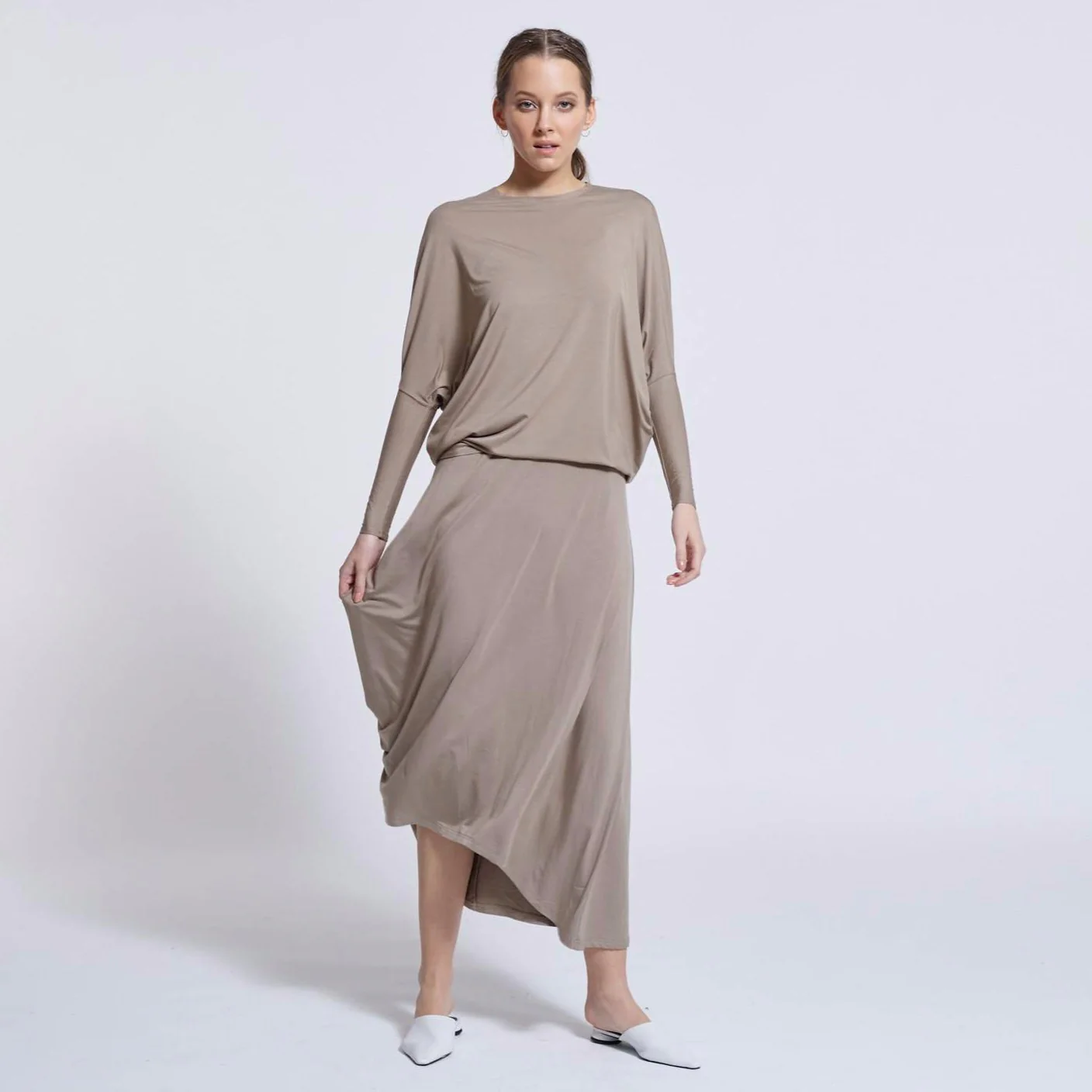 Dolman Tee | Taupe - Image 3