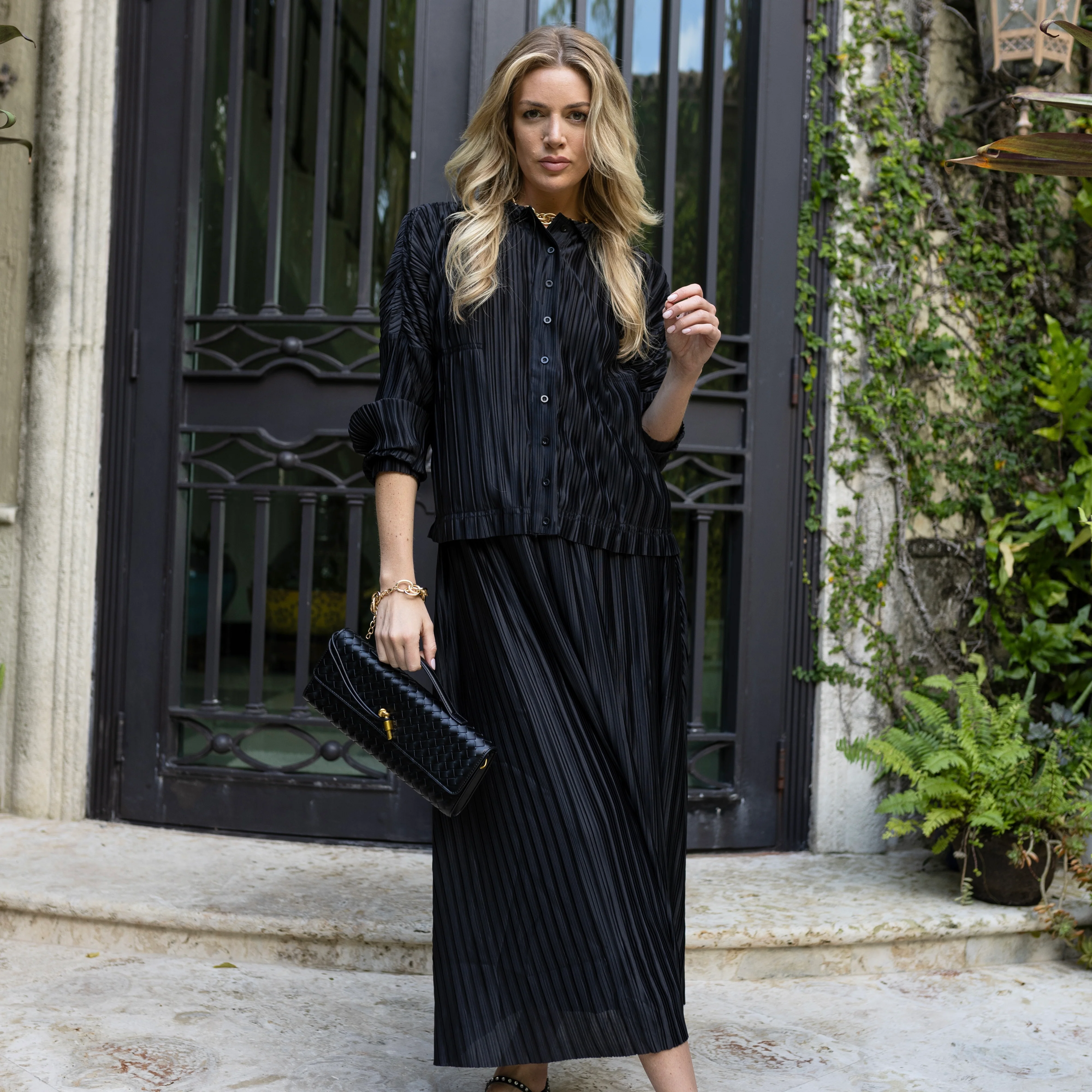 Plisse Blouse | Black - Image 9