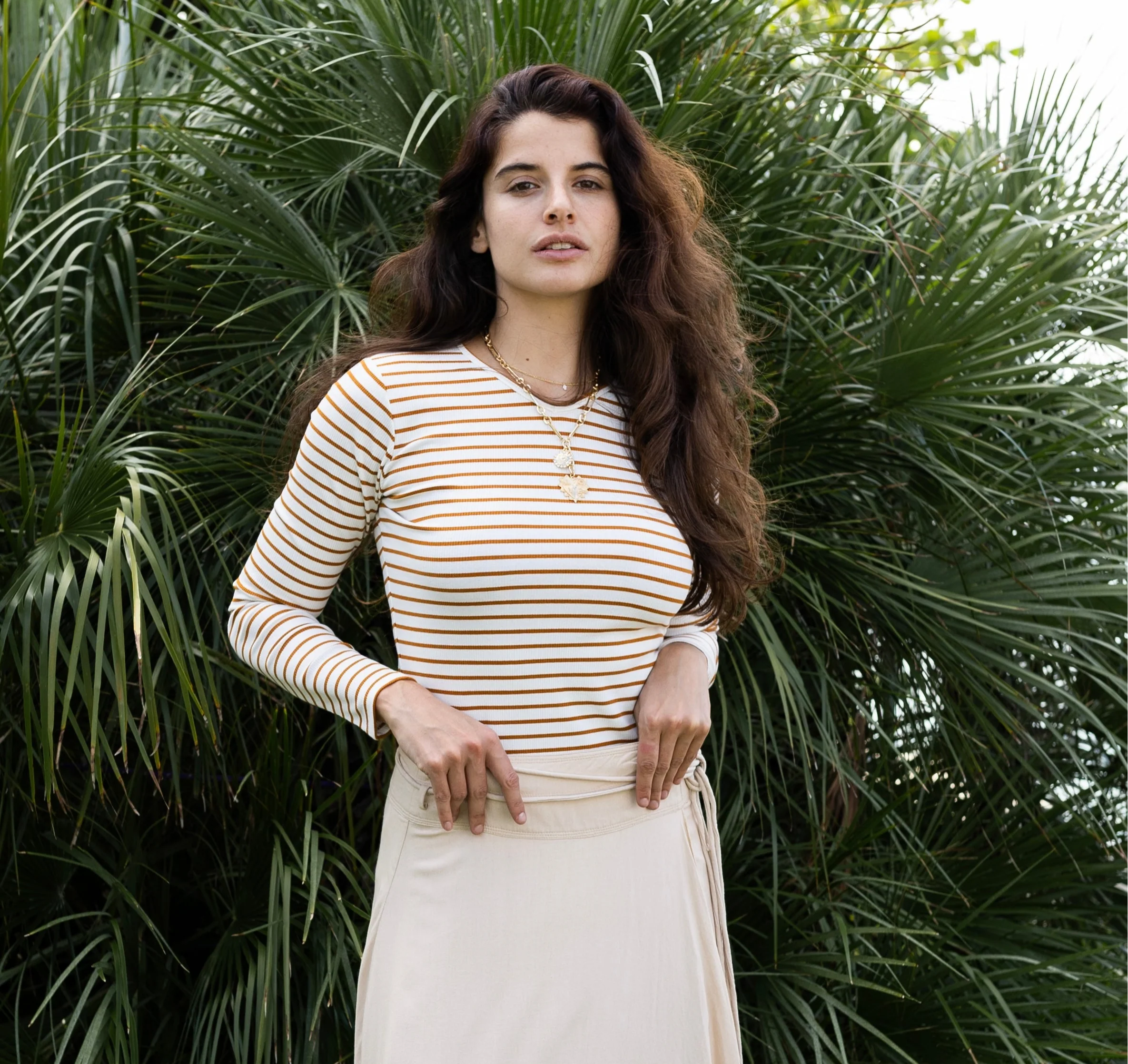 Striped Rib V-Neck | White/Rust - Image 4