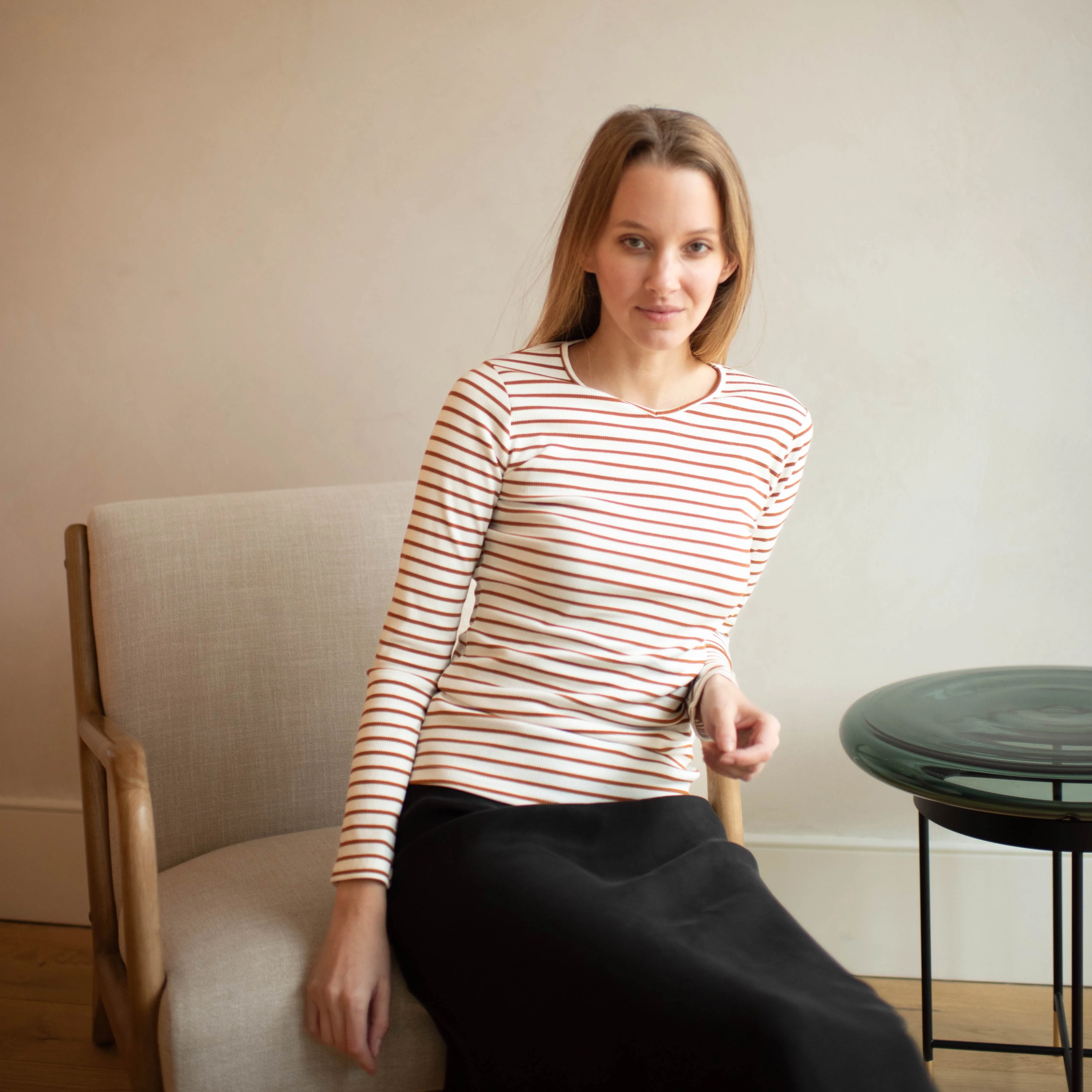 Striped Rib V-Neck | White/Rust - Image 7