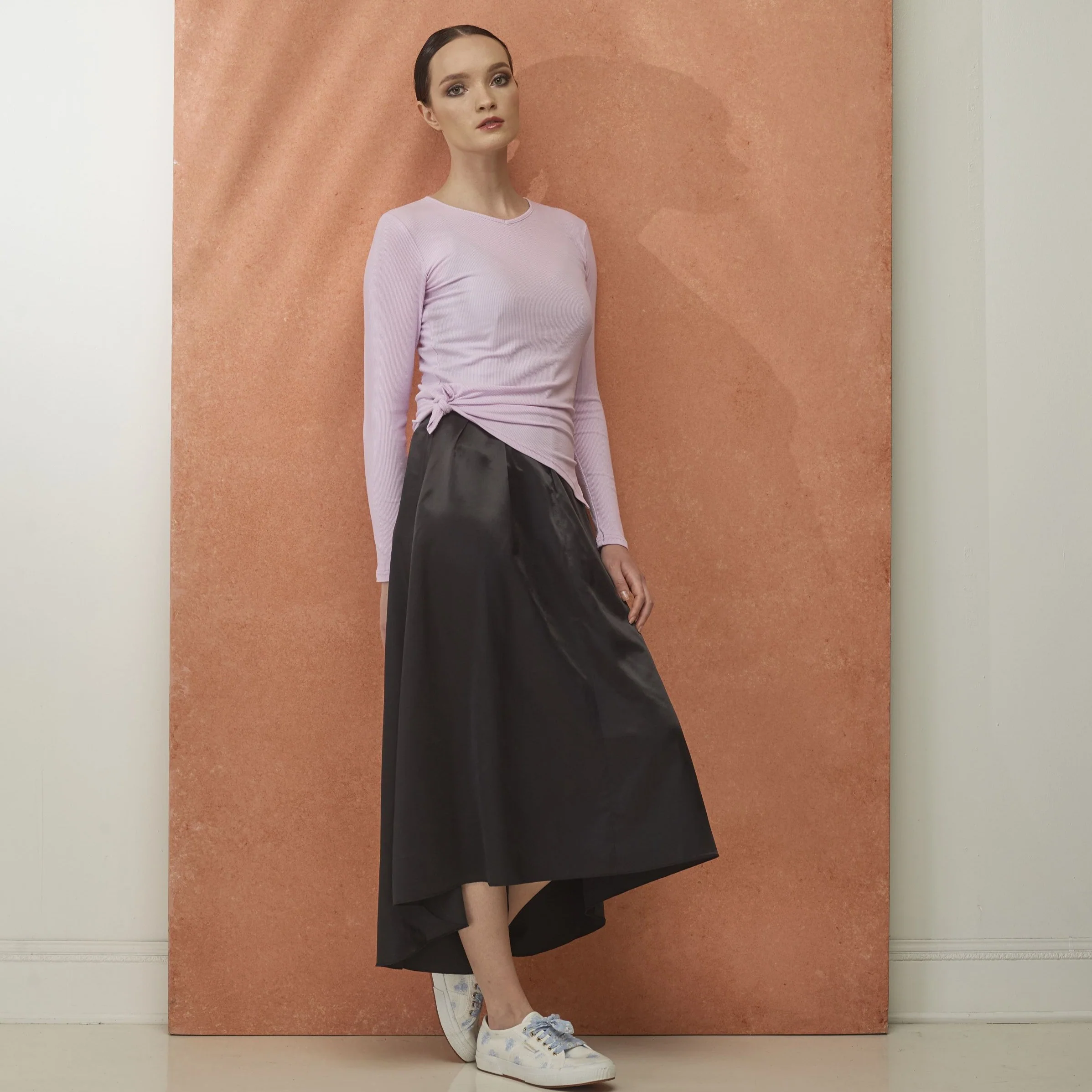 Ribbed V-neck Tee | Lavender - Image 8
